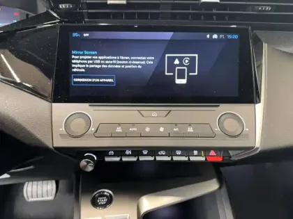 Photo 23 Peugeot 308  SW Hybrid 145 e-DCS6