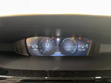 Photo 27 Peugeot 308  SW Hybrid 145 e-DCS6