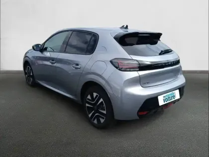 Photo 6 Peugeot 208  Hybrid 110 ch e-DCS6