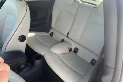 Photo 10 Mini Mini Hatch 3 Portes Cooper S 178 ch DKG7