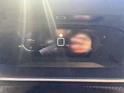 Photo 9 Peugeot 2008  PureTech 130 S&S BVM6