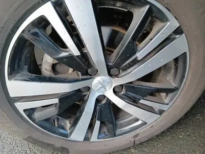 Photo 12 Peugeot 3008  BlueHDi 130ch S&S EAT8