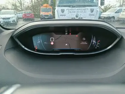 Photo 17 Peugeot 3008  BlueHDi 130ch S&S EAT8