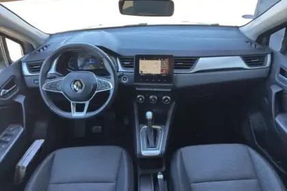 Photo 10 Renault Captur  E-Tech full hybrid 145