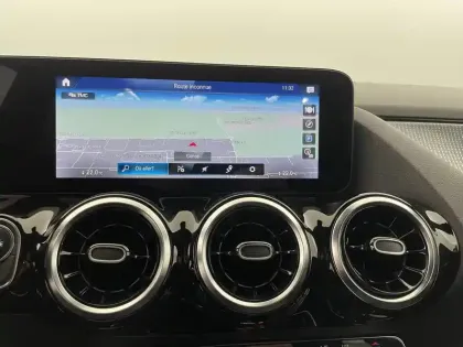 Photo 20 Mercedes GLA  250 e 8G-DCT