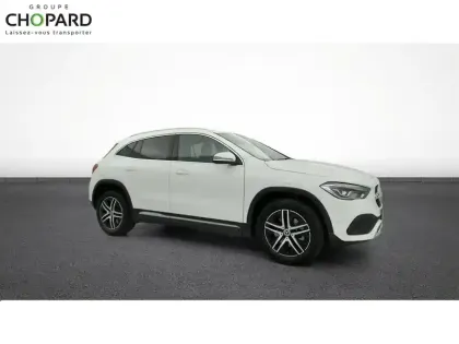 Photo 10 Mercedes GLA  250 e 8G-DCT