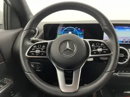 Photo 22 Mercedes GLA  250 e 8G-DCT