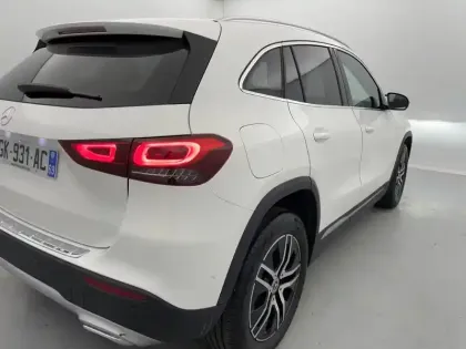 Photo 31 Mercedes GLA  250 e 8G-DCT