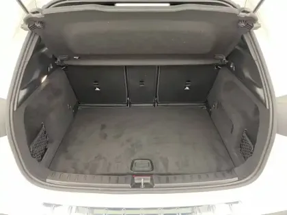 Photo 13 Mercedes GLA  250 e 8G-DCT