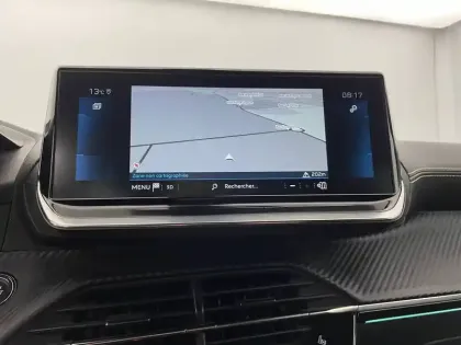 Photo 19 Peugeot 2008  PureTech 130 S&S EAT8