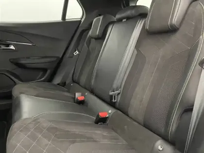 Photo 14 Peugeot 2008  PureTech 130 S&S EAT8