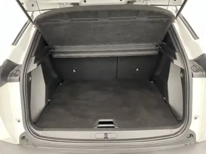 Photo 12 Peugeot 2008  PureTech 130 S&S EAT8