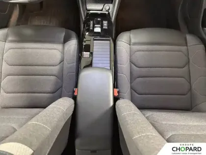 Photo 9 Citroën C4  PureTech 130 S&S EAT8