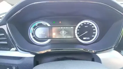 Photo 16 Kia Niro  1.6 GDi Hybride 141 ch DCT6