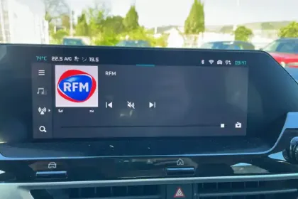 Photo 25 Citroën C4  Hybride 136 e-DCS6