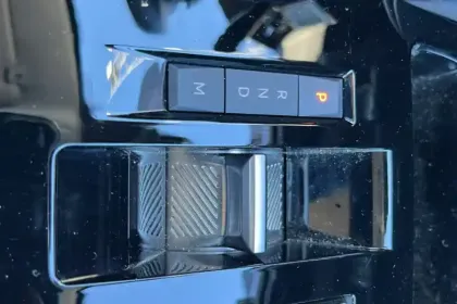 Photo 22 Citroën C4  Hybride 136 e-DCS6