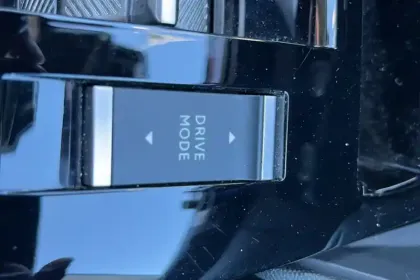 Photo 21 Citroën C4  Hybride 136 e-DCS6