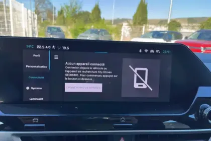 Photo 24 Citroën C4  Hybride 136 e-DCS6