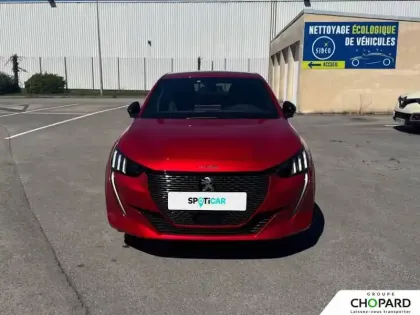 Photo 31 Peugeot 208  PureTech 100 S&S EAT8