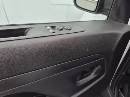 Photo 19 Peugeot Expert  FGN TOLE M BLUEHDI 145 S&S EAT8