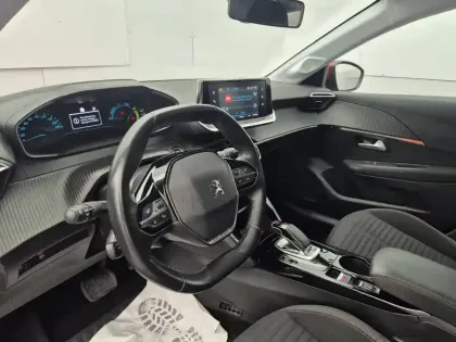 Photo 11 Peugeot 208  Electrique 50 kWh 136ch