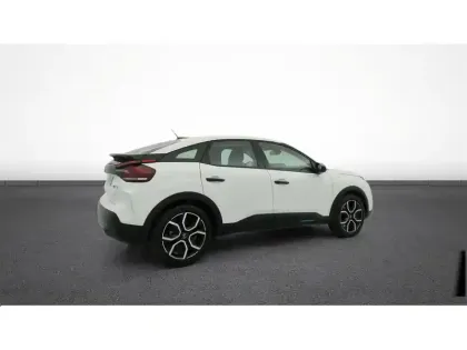 Photo 8 Citroën C4 e- 136 ch Automatique