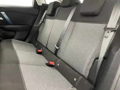 Photo 14 Citroën C4 e- 136 ch Automatique