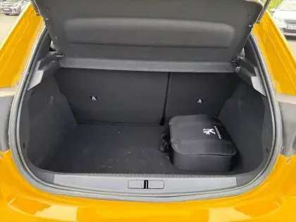 Photo 5 Peugeot 208  Electrique 50 kWh 136ch