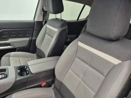 Photo 8 Citroën C5 aircross  Hybride 225 S&S e-EAT8