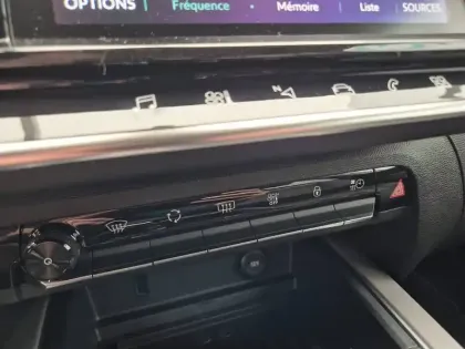 Photo 14 Citroën C5 aircross  Hybride 225 S&S e-EAT8