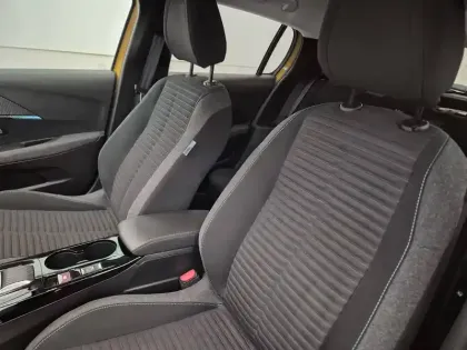 Photo 8 Peugeot 208  Electrique 50 kWh 136ch