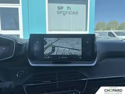 Photo 12 Peugeot 2008  PureTech 130 S&S EAT8