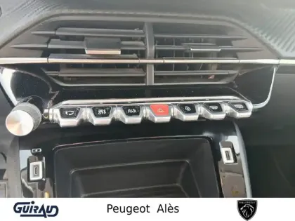 Photo 16 Peugeot 2008  Electrique 54 kWh 156 ch