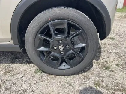 Photo 10 Suzuki Ignis  1.2 Dualjet Hybrid Auto CVT
