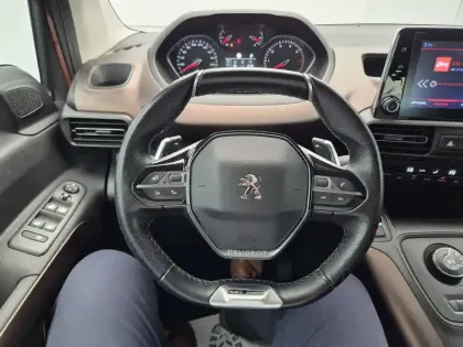 Photo 15 Peugeot Rifter  Standard BlueHDi 130 S&S EAT8