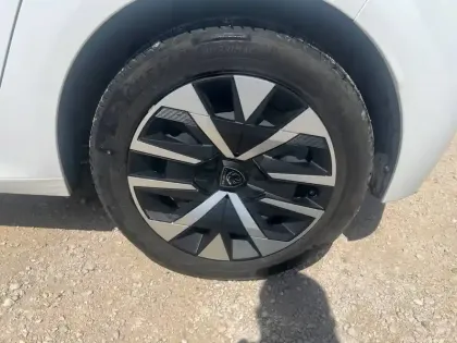 Photo 10 Peugeot 208  PureTech 100 S&S BVM6