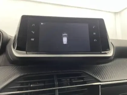 Photo 25 Peugeot 208  PureTech 100 S&S BVM6