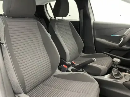 Photo 26 Peugeot 208  PureTech 100 S&S BVM6