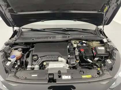 Photo 20 Peugeot 208  PureTech 100 S&S EAT8