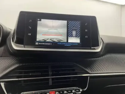 Photo 25 Peugeot 208  PureTech 100 S&S EAT8