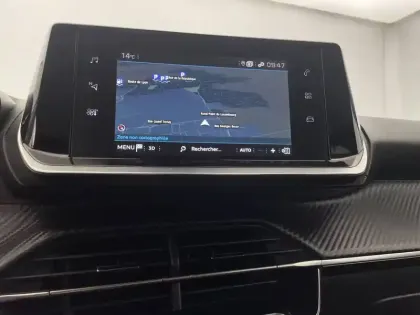 Photo 19 Peugeot 208  PureTech 100 S&S EAT8