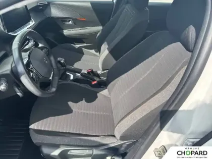 Photo 10 Peugeot 208  PureTech 75 S&S BVM5