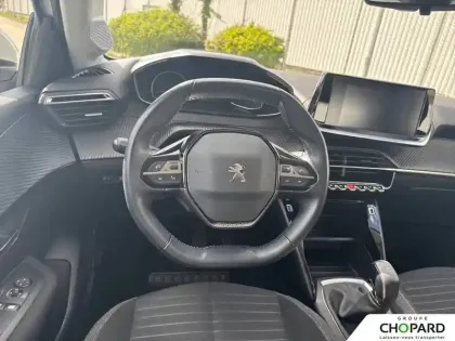 Photo 15 Peugeot 208  PureTech 75 S&S BVM5