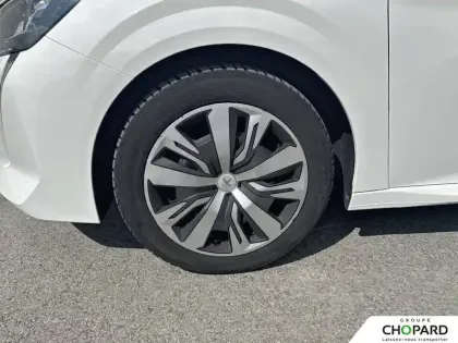 Photo 24 Peugeot 208  PureTech 75 S&S BVM5