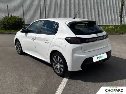 Photo 34 Peugeot 208  PureTech 75 S&S BVM5