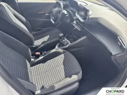 Photo 12 Peugeot 208  PureTech 75 S&S BVM5