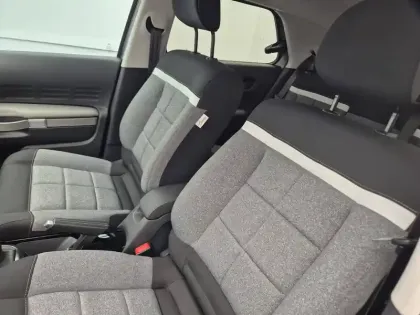 Photo 8 Citroën C4  Cactus PureTech 110 S&S BVM6