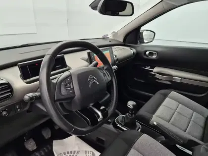 Photo 11 Citroën C4  Cactus PureTech 110 S&S BVM6