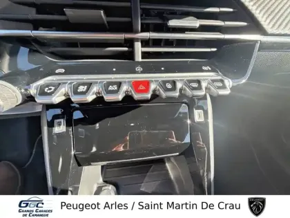 Photo 20 Peugeot 208  Hybrid 110 e-DCS6