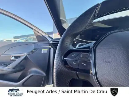 Photo 22 Peugeot 208  Hybrid 110 e-DCS6